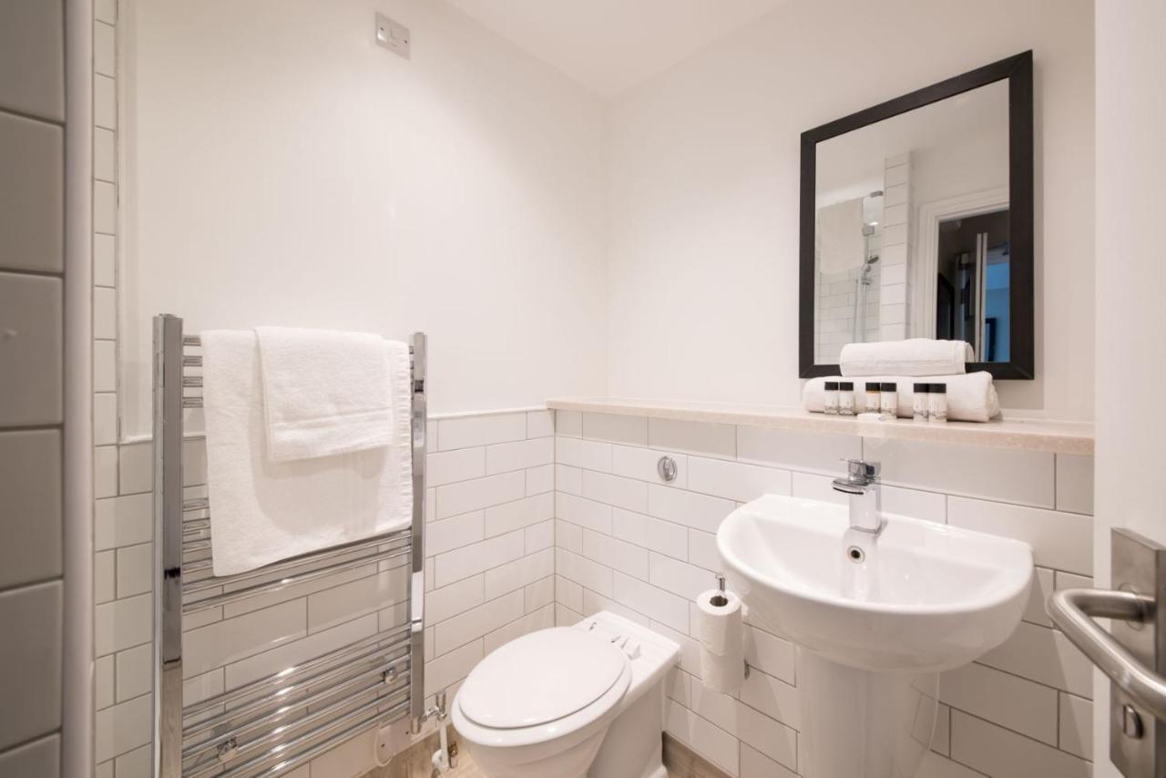 The Five Bells By Innkeeper'S Collection Weston Turville Экстерьер фото